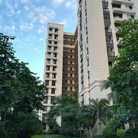Care Residential Hotel Хайкоу Екстер'єр фото